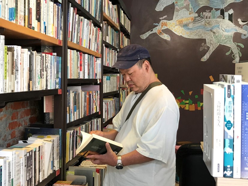 A flickering flame of the literary jungles — Mahua Writer-Professor Ng Kim Chew