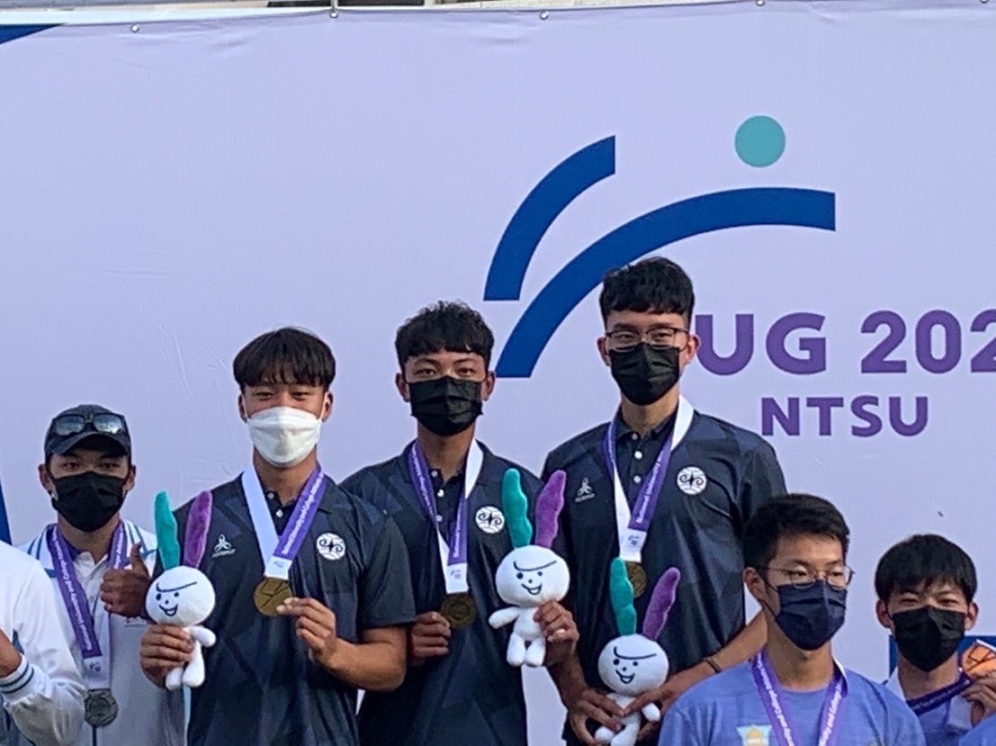 暨南大學射箭隊，奪全大運金牌。